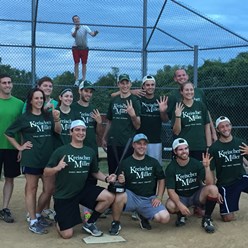 2016-softball-team-champs
